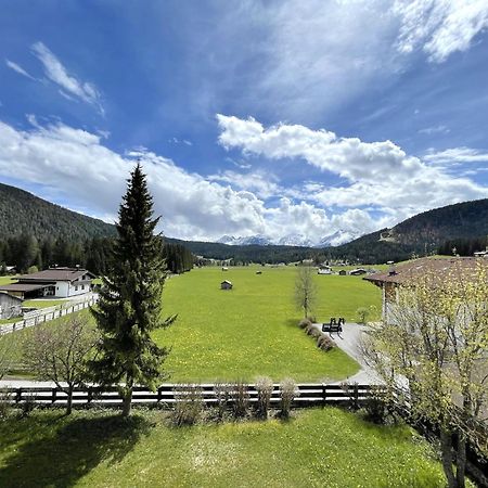 Chalet Cristall Лойташ Екстериор снимка